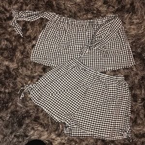 2 piece outfit NEVER WORN